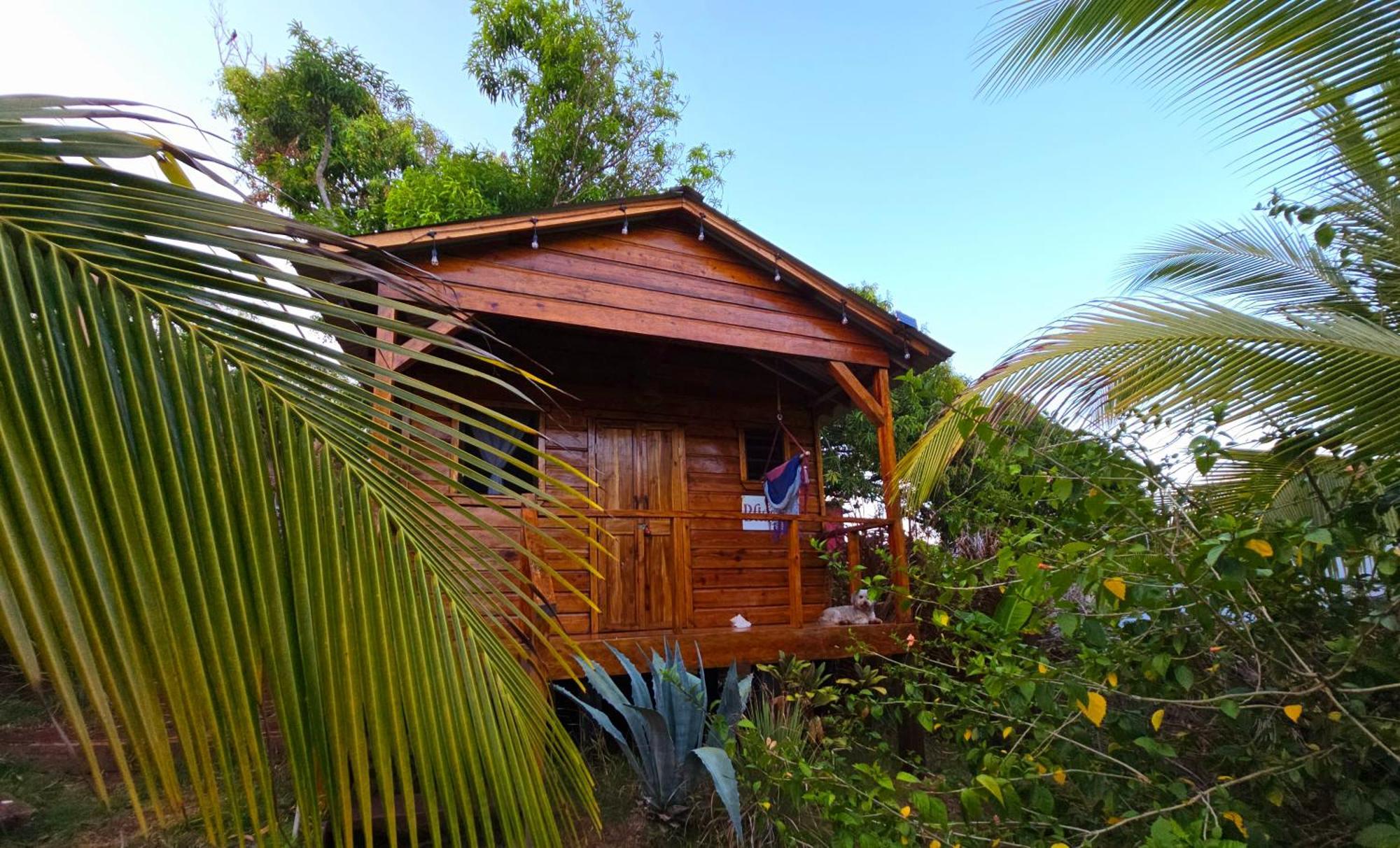 The Lighthouse Retreat, Little Corn Island, Nicaragua Hotel Exterior photo