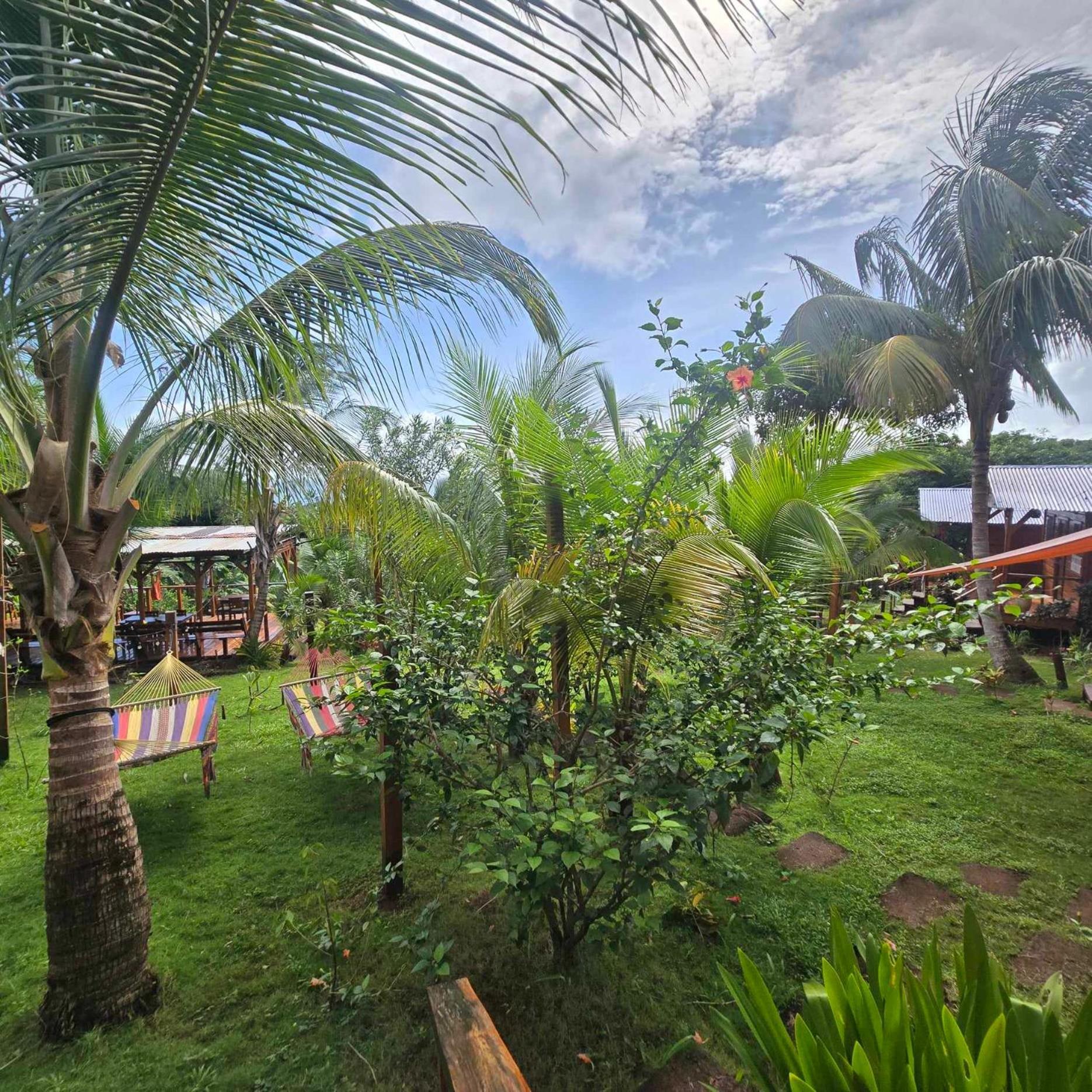 The Lighthouse Retreat, Little Corn Island, Nicaragua Hotel Exterior photo